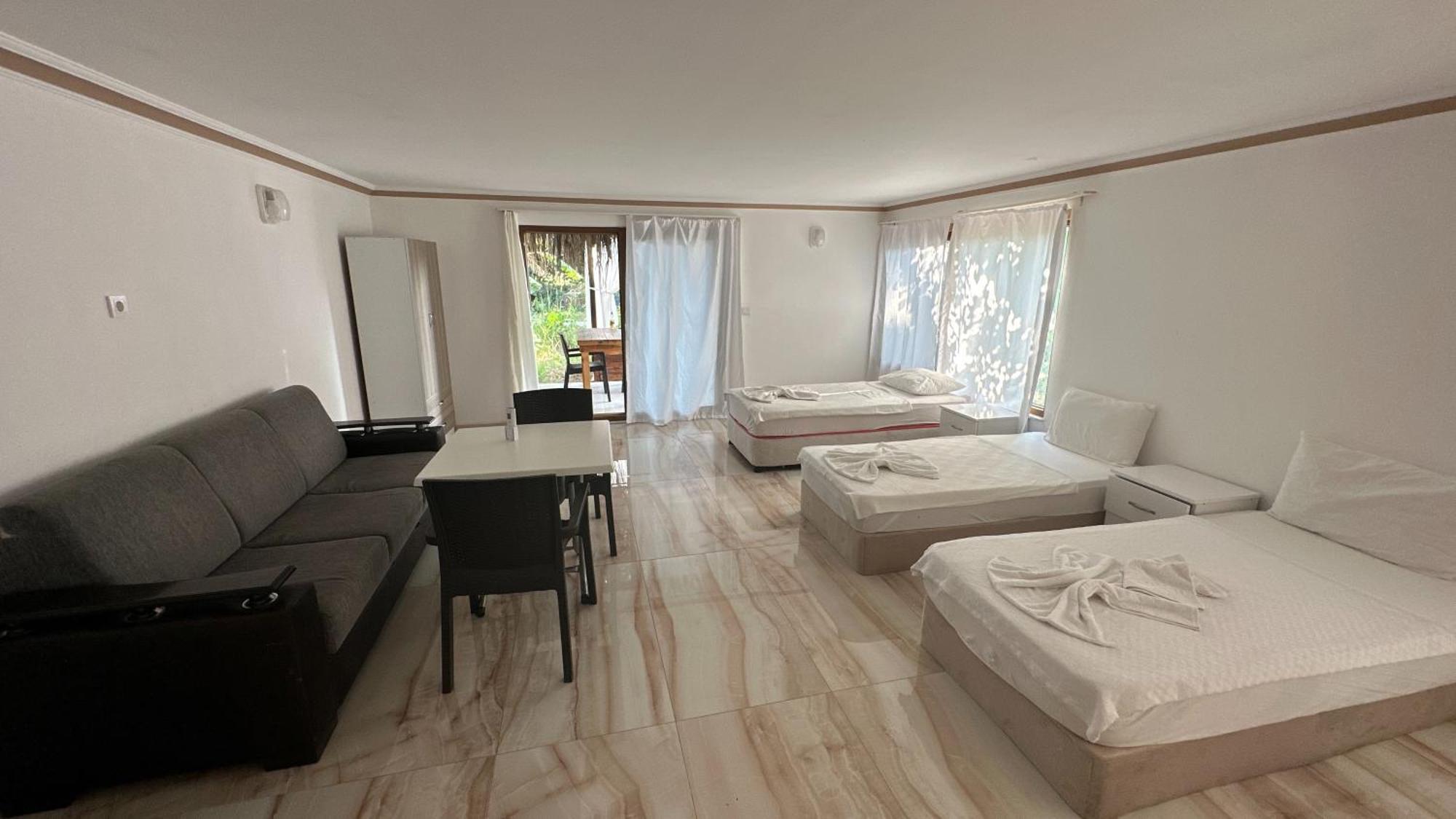 קמר Kiris Garden Hotel מראה חיצוני תמונה