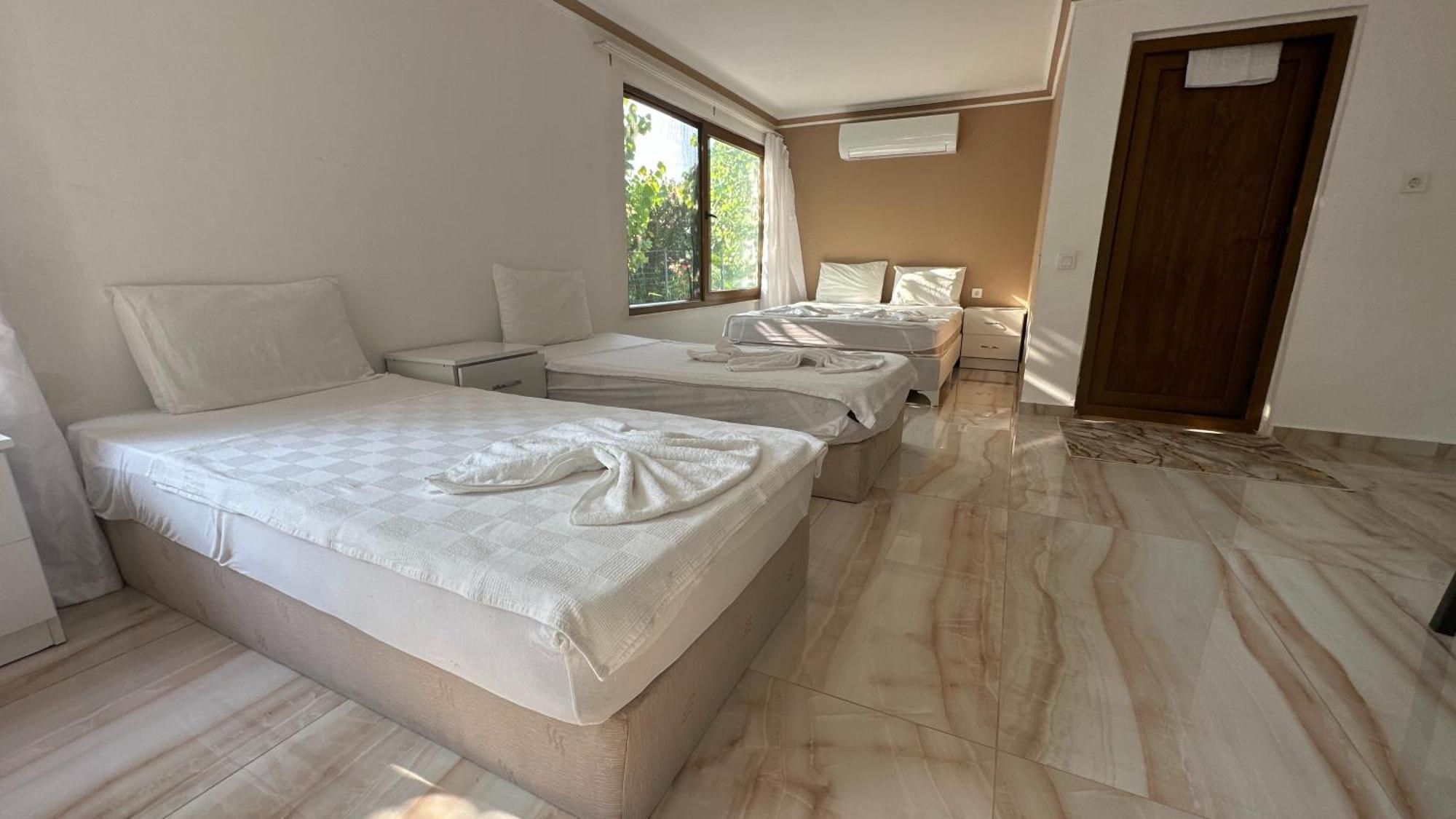 קמר Kiris Garden Hotel מראה חיצוני תמונה